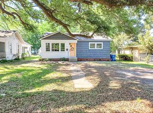 711 Alice St, Jennings, LA 70546