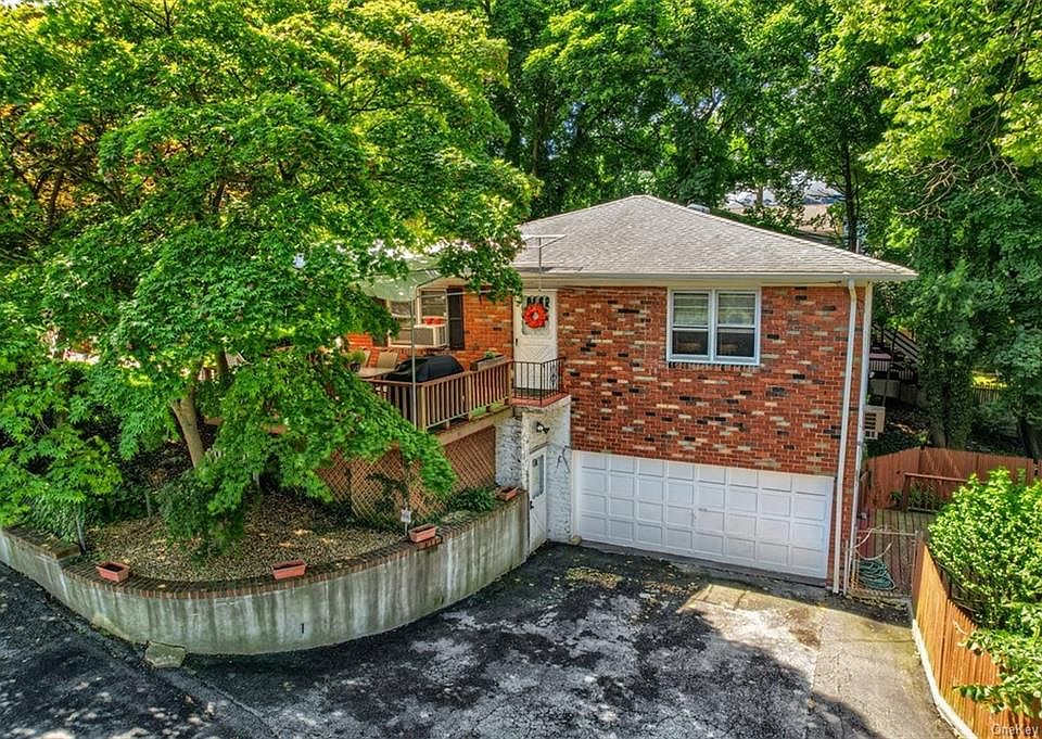 1st image of 73 Deshon Ave