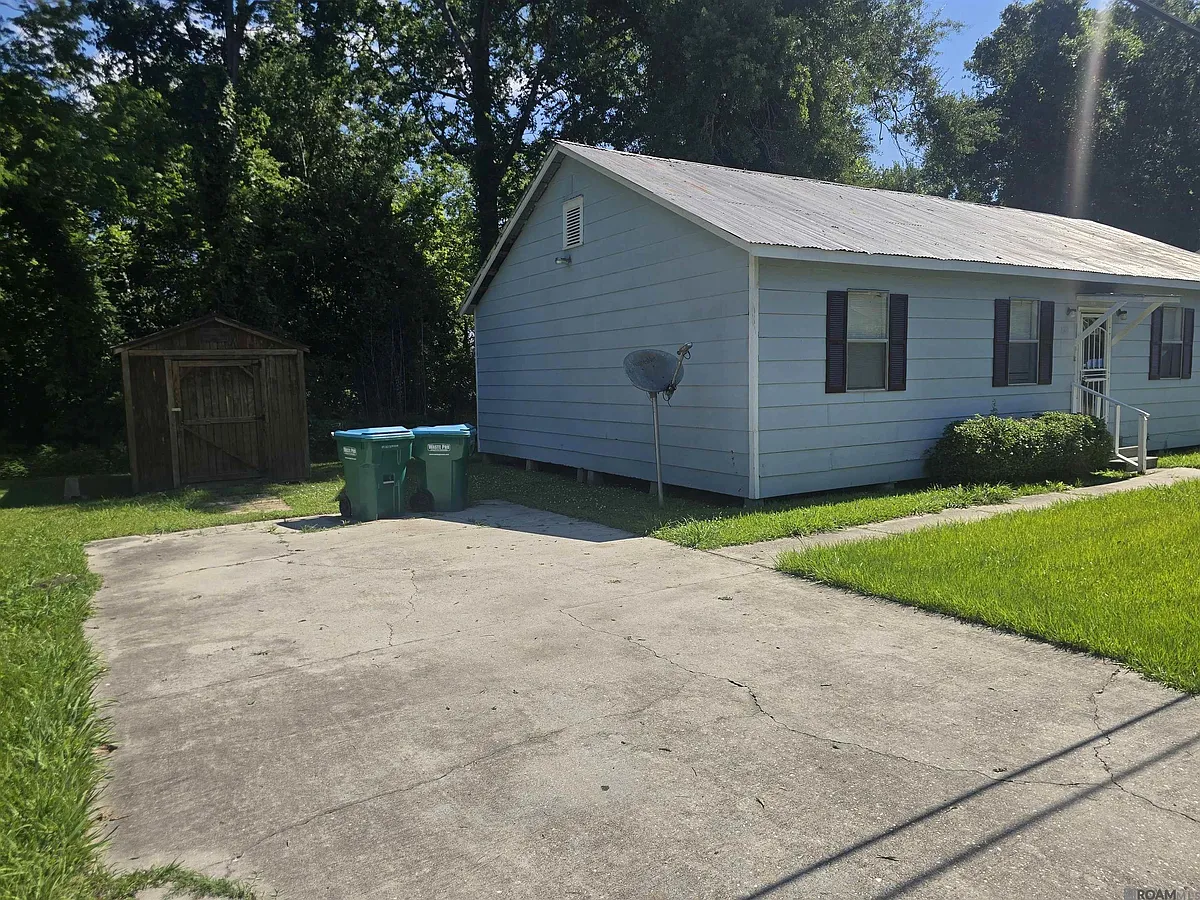 Building Photo - 1160 Freeman Ln