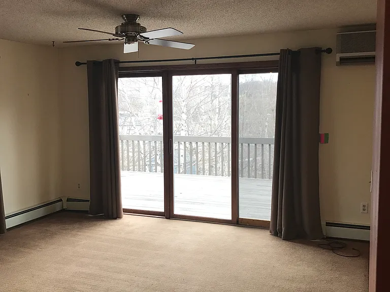 1347 Cliff Ave #1 — Photo 15