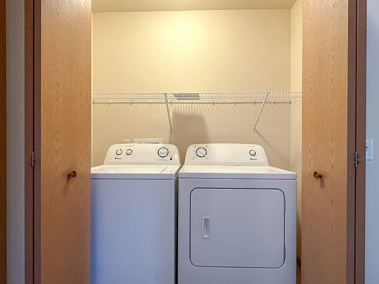 1201 N Memorial Drive 2401 Semling Dr — Photo 27