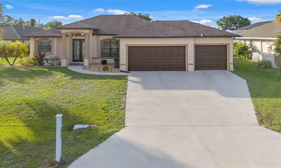 1st image of 1275 Blue Lake Cir