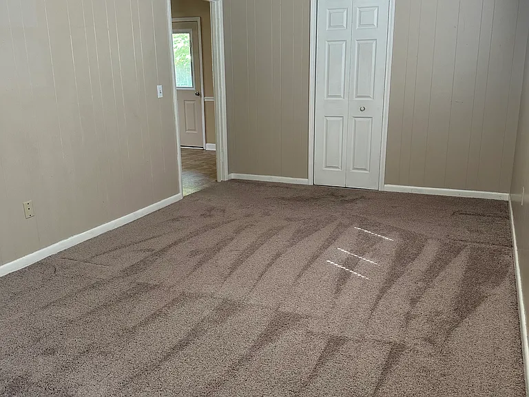 133 Sonja Dr — Photo 11