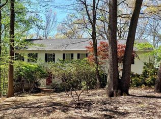 24 Fawn Dr, Reading, PA 19607