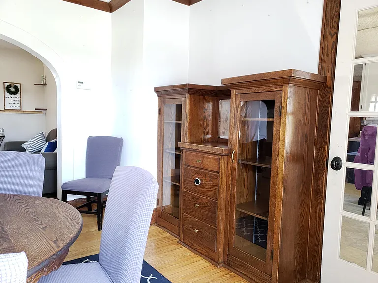 604 Weis St — Photo 4