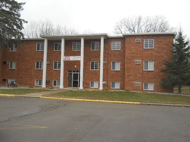 1st image of 207 Marlboro Ct
