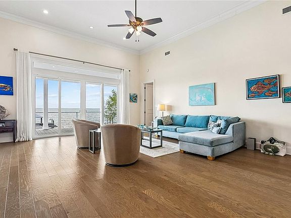 4th image of 52 Treasure Isle Rd N