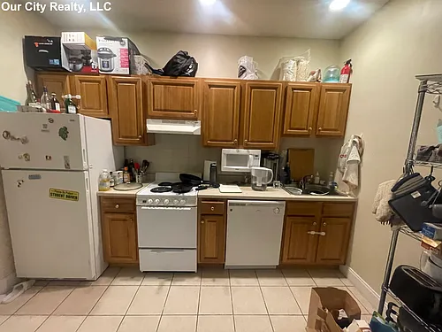 466 Green St #5 Photo 1