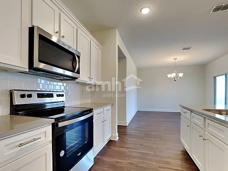 2948 Rolling Acres Rd — Photo 4