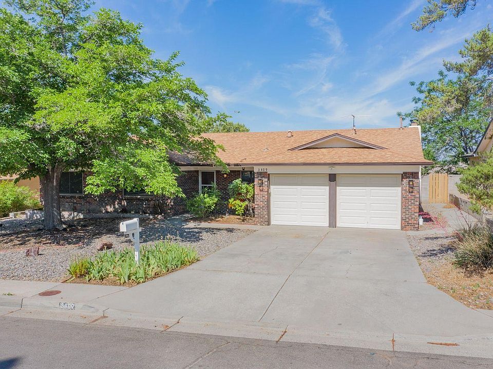 1st image of 3809 Shenandoah Pl NE