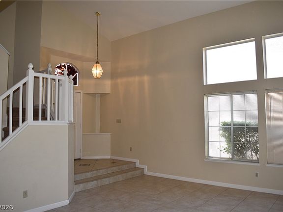 2nd image of 3116 Forest Lake St