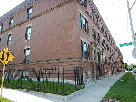 3rd image of 6203 S Dorchester Ave #1S