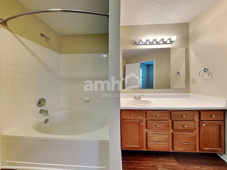 8852 Story Dr — Photo 11
