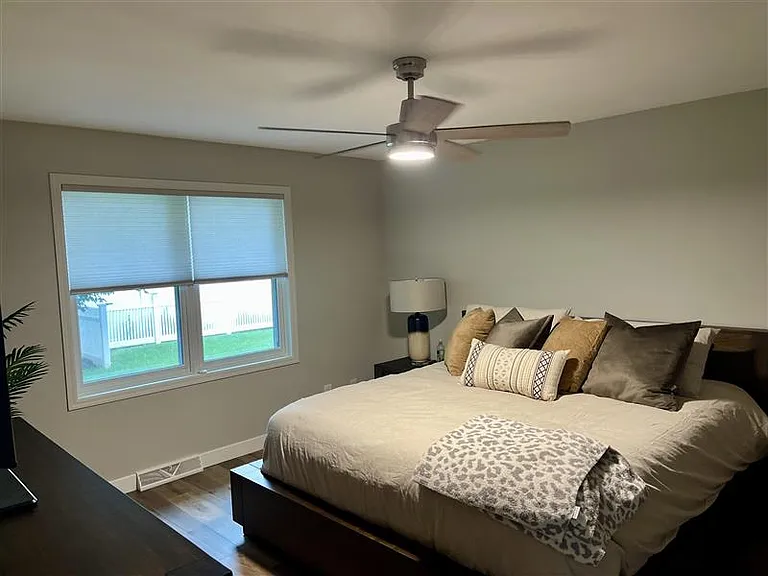 Primary Bedroom - Spacious Main-Level Primary Suite