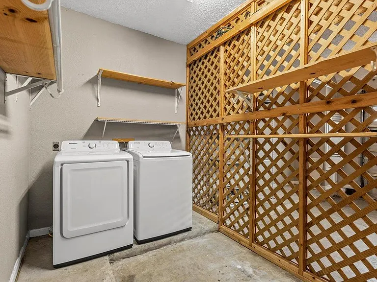 10819 Crown Colony Dr #27 — Photo 20