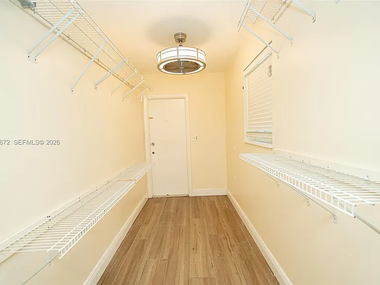 5613 Pierce St — Photo 29