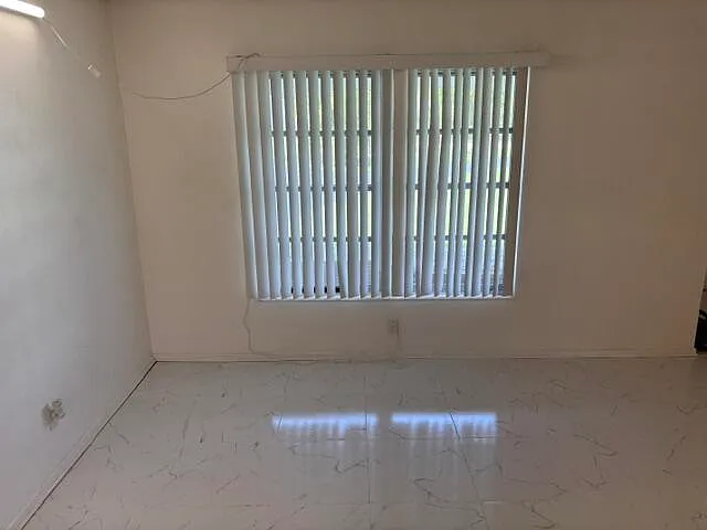 2 bed, 2.0 bath, 1089 sqft, $2,400 — Photo 4