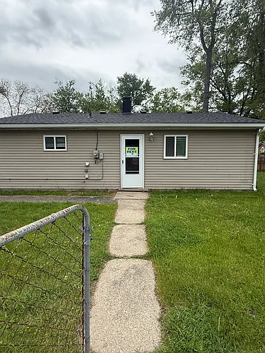 1106 Cloverlawn Dr Photo 1