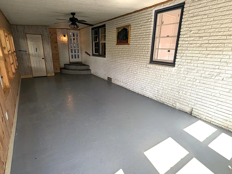 114 Ridgewood Ave — Photo 24