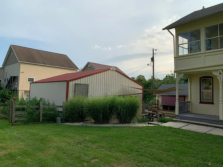 6348 Memorial Rd #1 — Photo 9