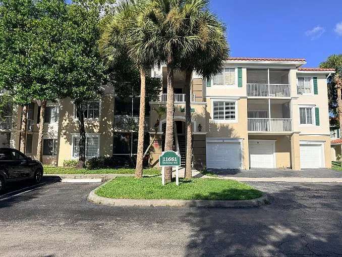 11661 W Atlantic Blvd #1026
