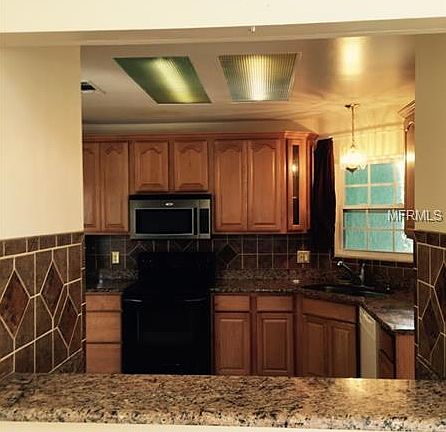 3rd image of 157 Chicago Woods Cir