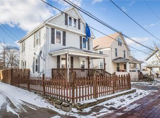 596 Robinette Ct, Akron, OH 44310