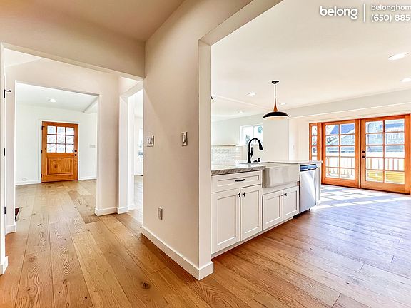 5th image of 103 N Kingsley Dr