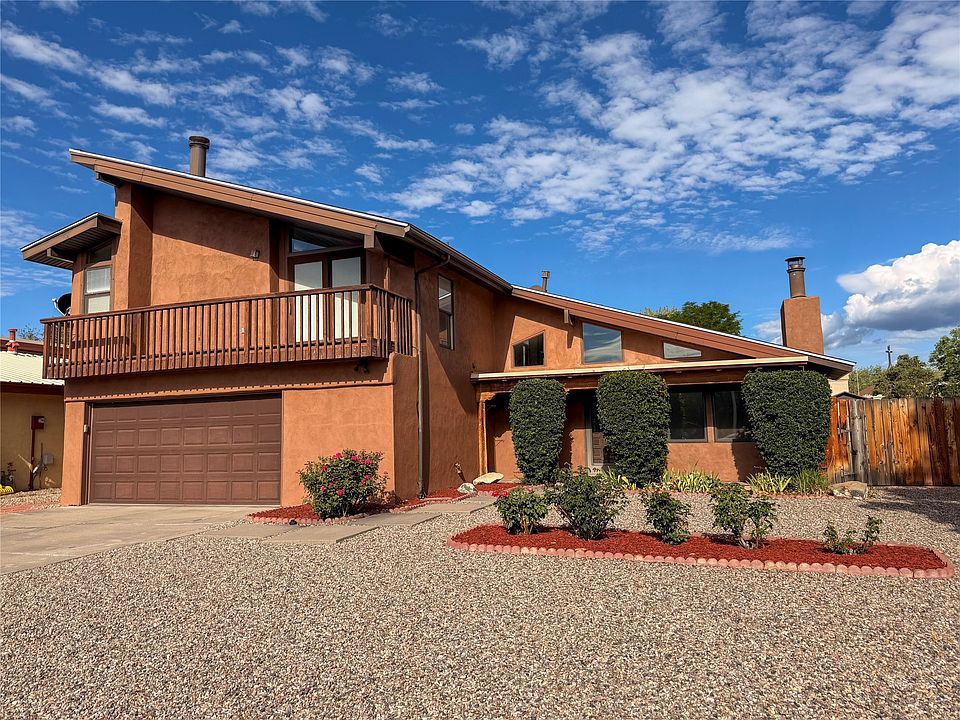 1st image of 468 Aragon Ave