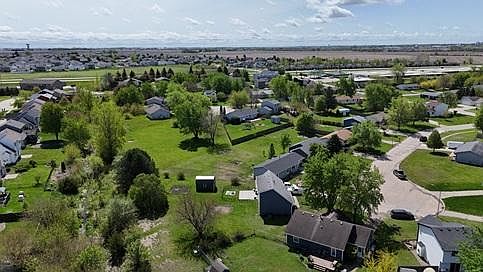 4th image of 513 10th Ct SE