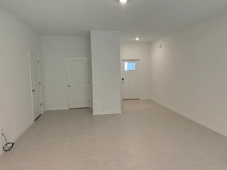 10142 Trumpet Honeysuckle Way — Photo 11