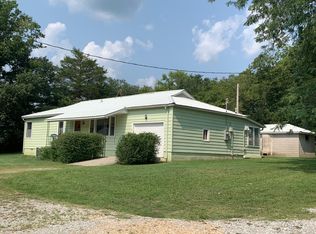 104 Jessie James Rd, Pineville, MO 64856