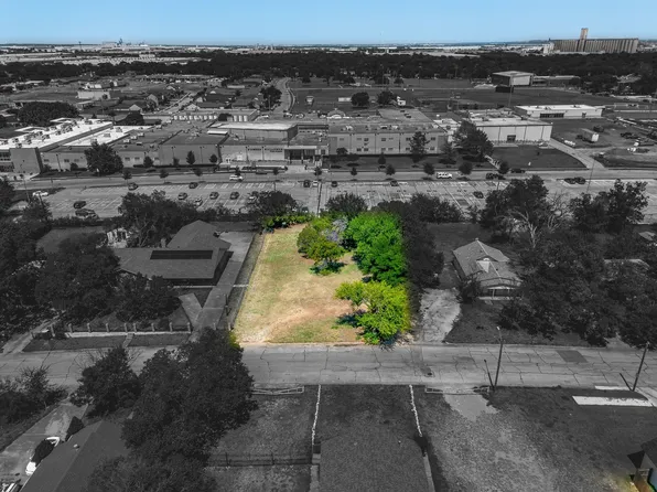 1409 NE 34th St, Fort Worth, TX 76106