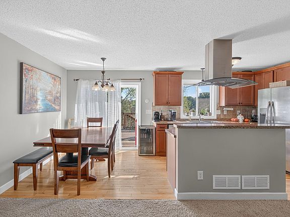 4th image of 4189 Pleasant St SE