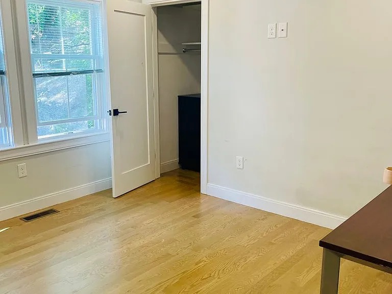 46 Ridgemont St #2 — Photo 11