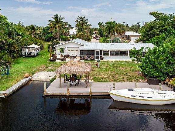 3rd image of 5387 Marina Dr