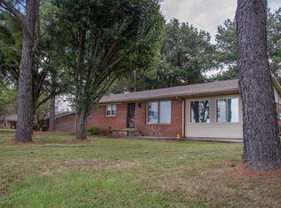 564 N Martin Ave, Sharon, TN 38255