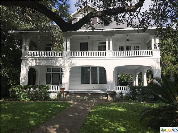 2nd image of 626 W San Antonio St