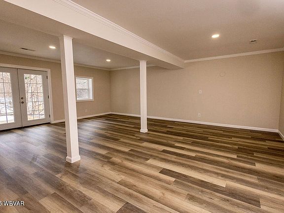 4th image of 6 Forest Dr
