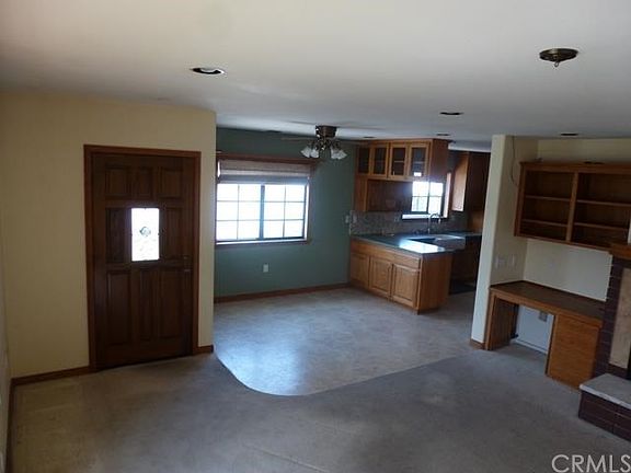 3rd image of 10509 Ashworth St