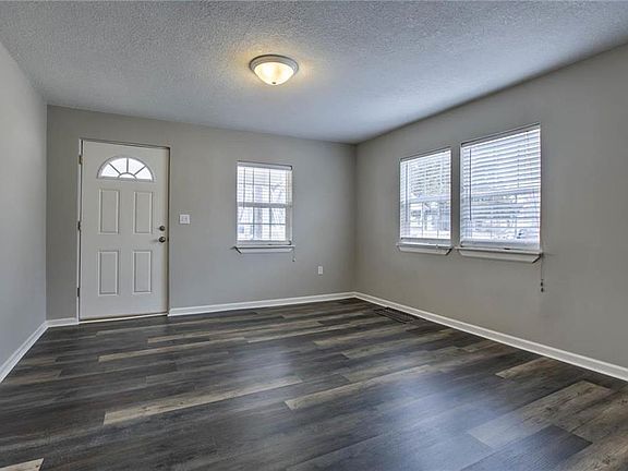 3rd image of 1011 N Duvall Ave