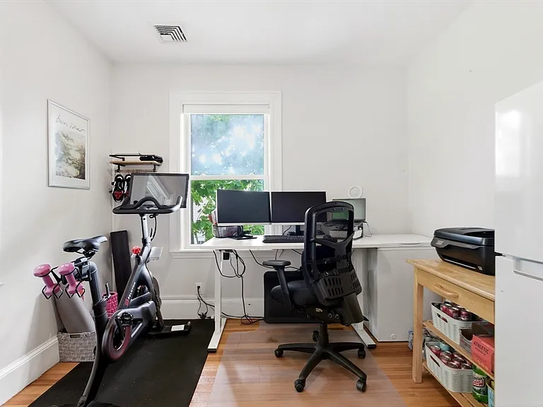 10 Ashmont Ct #3 — Photo 14