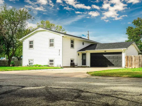 2714 W Maxwell Ave, Wichita, KS 67217