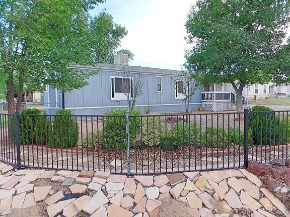 3rd image of 7961 E Yucca Dr