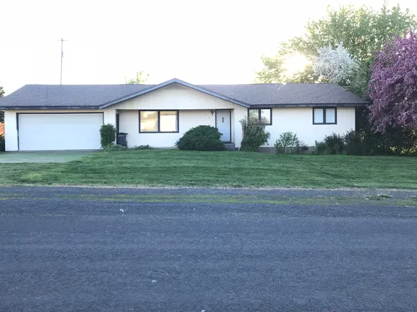 706 13th St, Davenport, WA 99122