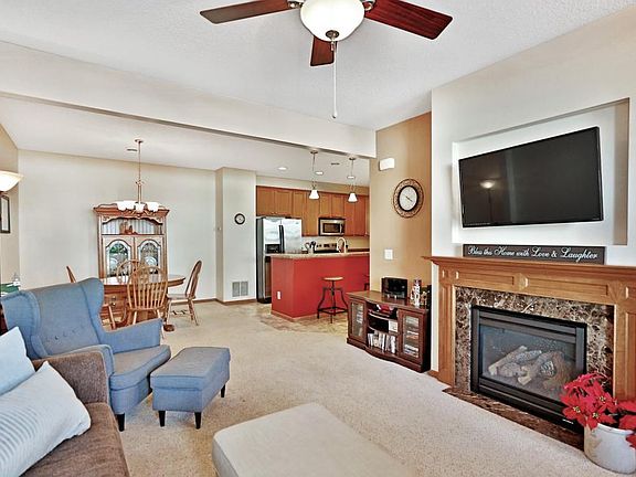 4th image of 15578 Empress Ave N Unit 4