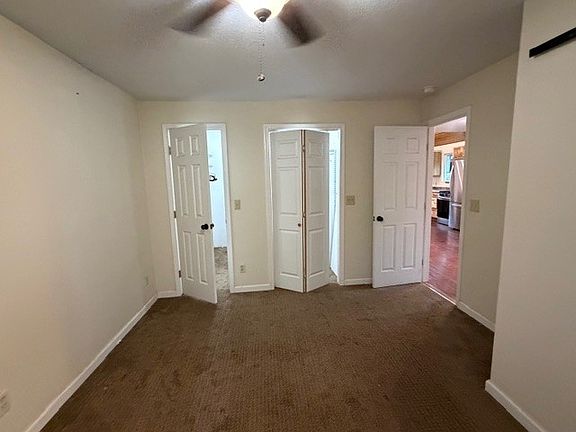 3rd image of 13329 Ridge Rd