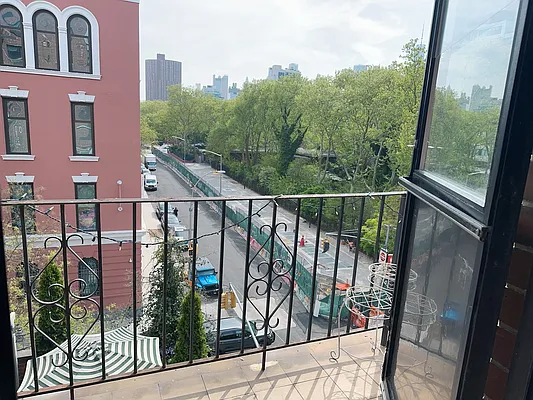 Rented by CPRE NY LLC | media 1