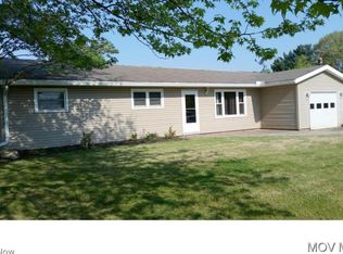 103 Summit Dr, Marietta, OH 45750