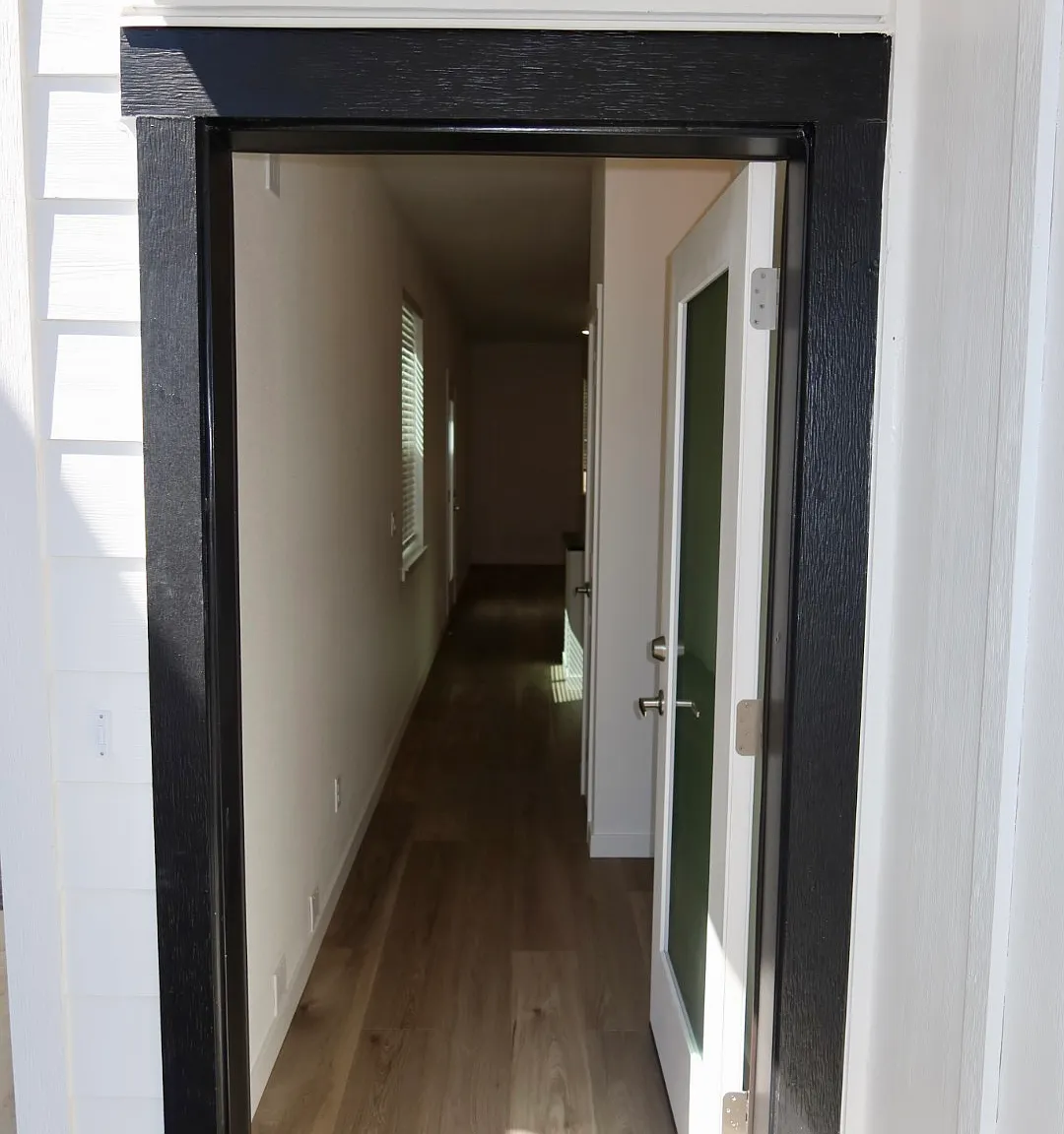 3 bed, 2.5 bath, 1460 sqft, $2,000 — Photo 3